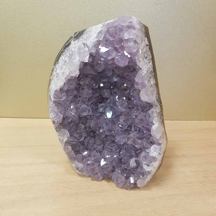Amethyst Cluster with Polished Edge and Cut Base (approx. 16x14x6cm)