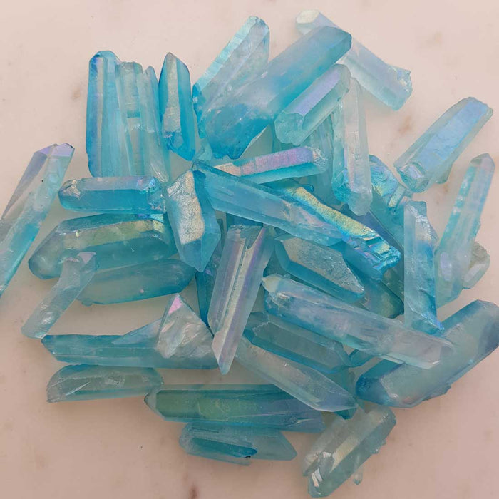 Blue Aura Electroplated Quartz Point (assorted. approx. 2.8-5.4x0.9-1.7cm)