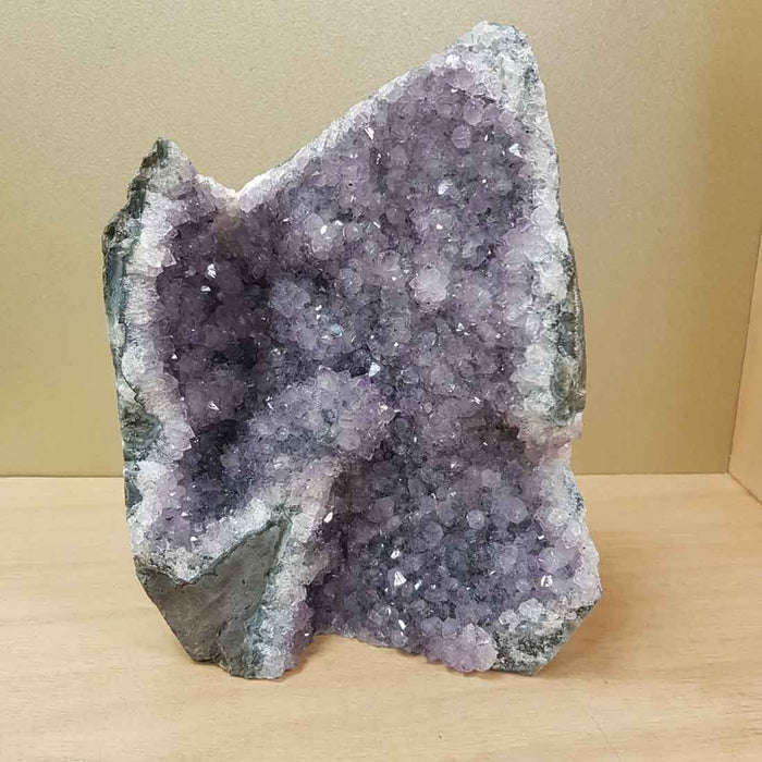 Amethyst Geode (approx. 23x17x11cm)