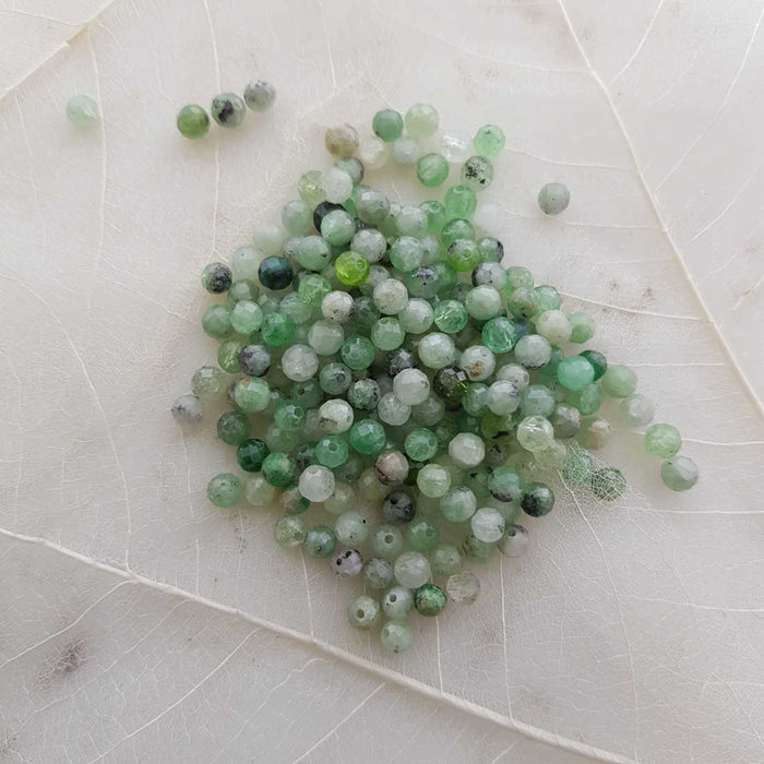 Green Tanzanite Bead (assorted. approx. 4mm faceted)