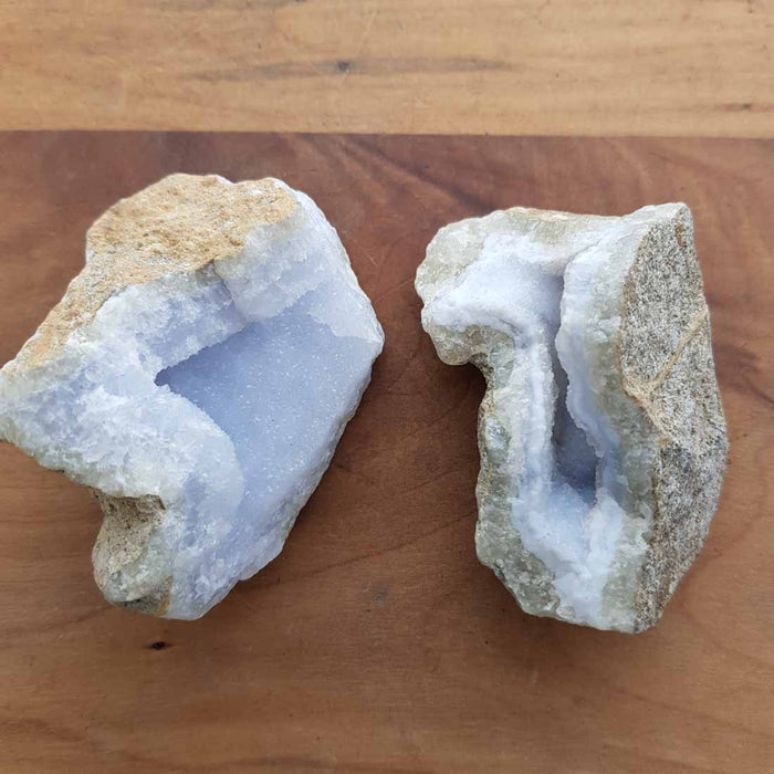 Blue Lace Agate Geode/Cluster (assorted. approx. 5x6cm)