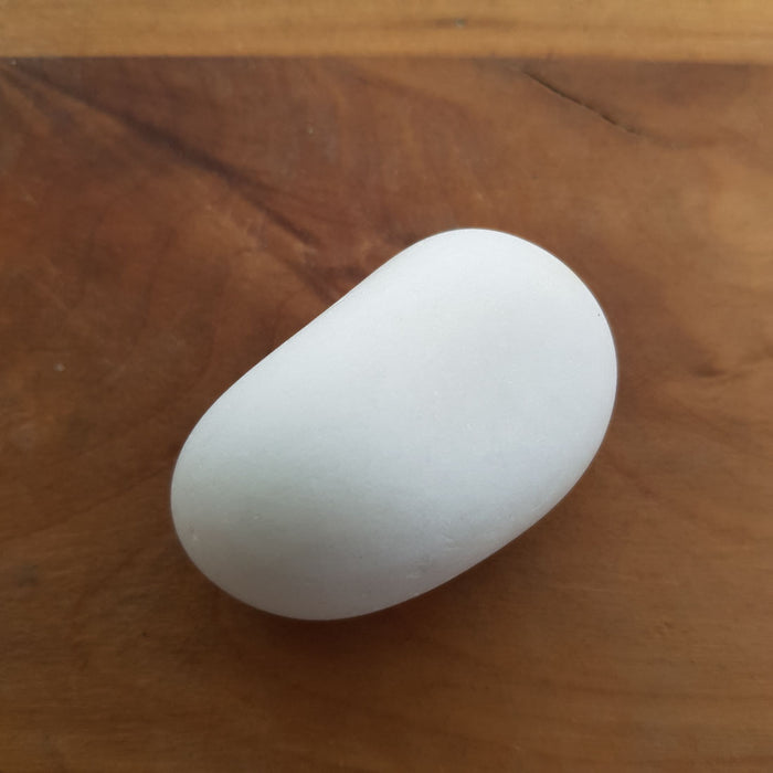 NZ Snow Quartz Palm Stone (approx. 6x3.5x3.5cm)