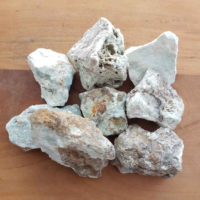 Larimar Rough Rock (assorted. approx. 4.2-7.7x2.2-4.4x1.6-2cm)