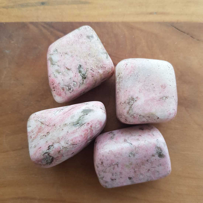 Pink Kyanite Tumbled Chunk (assorted approx. 3.5x2.5 plus cm)