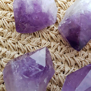 Amethyst Natural Point 