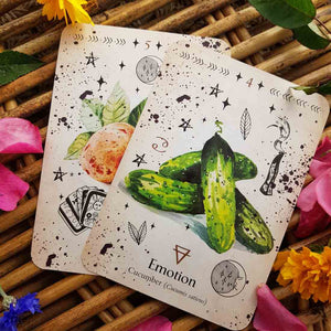 Green Witch Oracle Cards (discover real secrets of botanical magick. 44 cards and guide book)