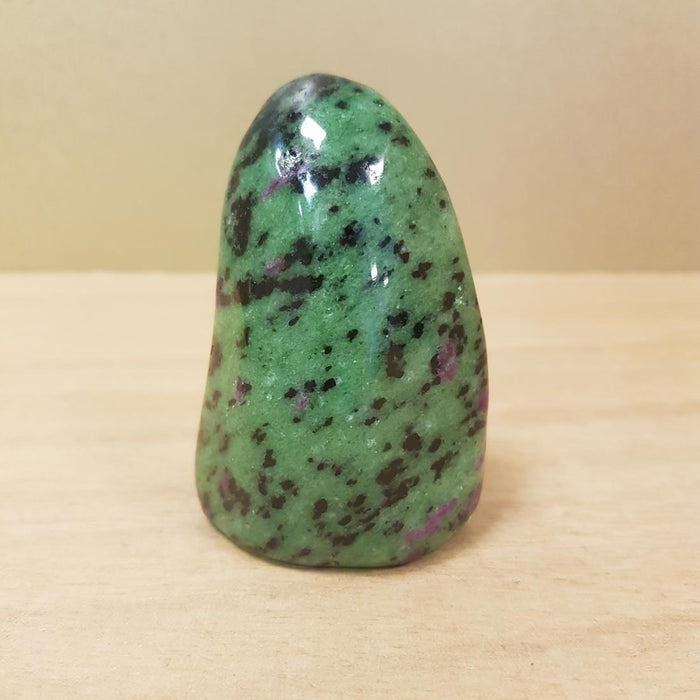 Ruby in Zoisite Standing Free Form (approx. 7x5x4cm)