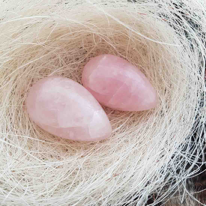 Rose Quartz Egg (assorted. approx. 4.6-5.3x3-3.4cm)