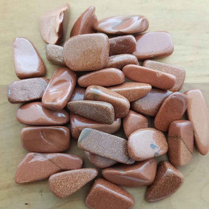 Gold Sandstone Tumble (assorted shapes & sizes)