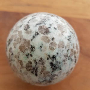 Kiwi/Sesame Jasper Sphere