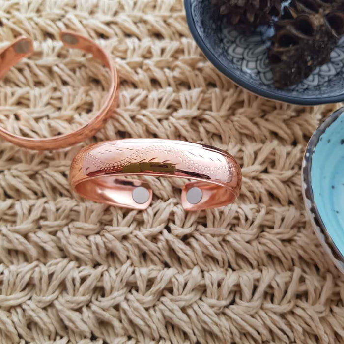 Wave Design Copper Bracelet with Magnets (small. NZ made. approx. 11mm wide)