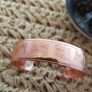 Flower Design Copper Bracelet with Magnets