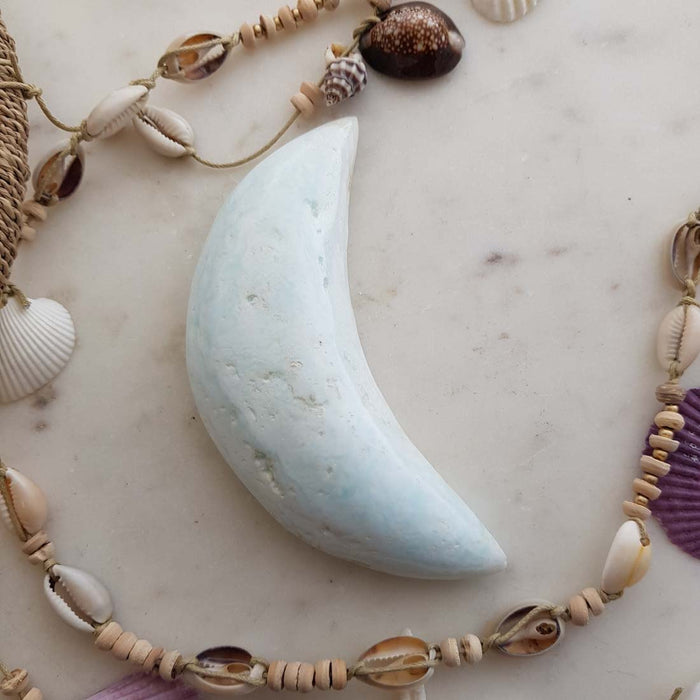 Caribbean Blue Calcite Crescent Moon (approx. 11x4x2cm small chip on one tip)