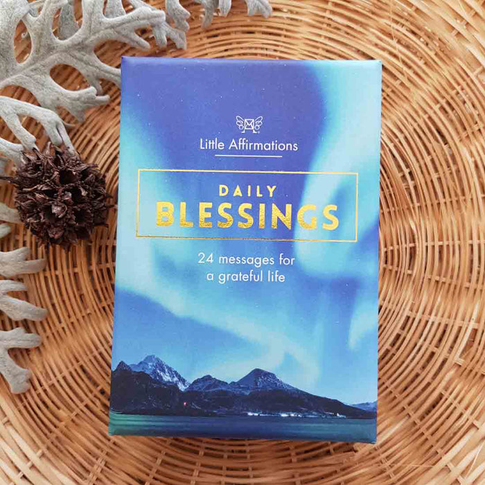 Daily Blessings Little Affirmations Cards (24 messages for a grateful life)