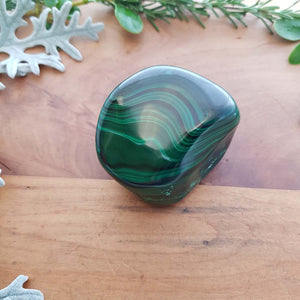 Malachite Polished Free Form (approx. 5x4x3cm)