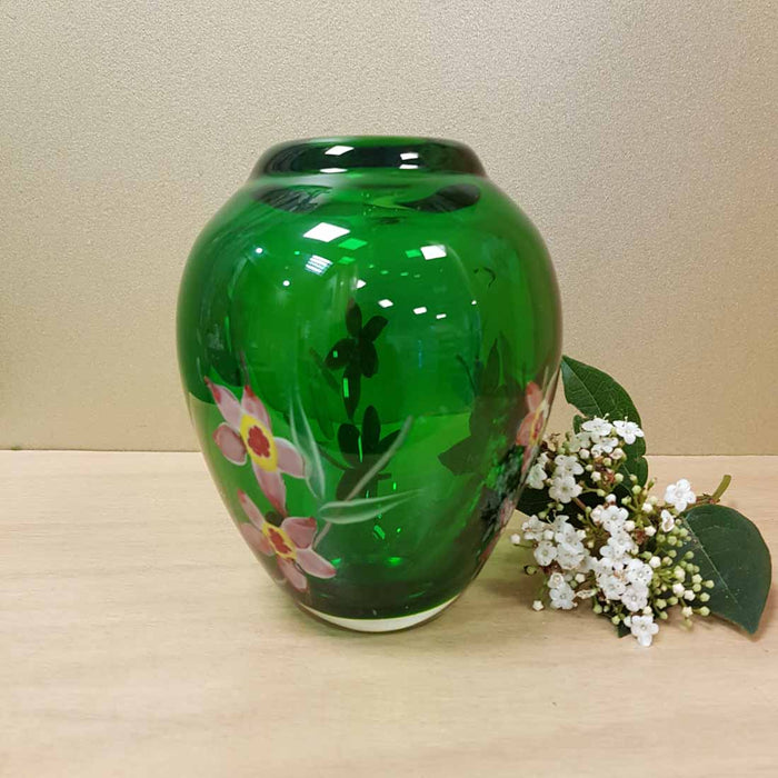 Green Glass Vase with Flowers (approx. 13.5x11cm)