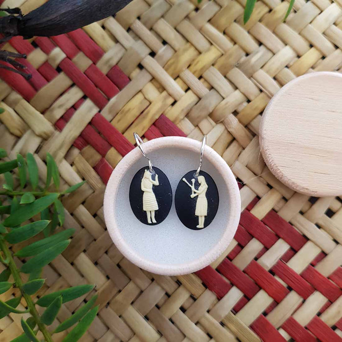 Kapa Haka Oval Earrings (black)