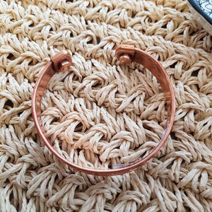 Braid Design Copper Bracelet with Magnets (large. approx 10mm)