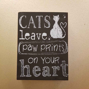 Cats Leave Paw Prints On Your Heart Wall Art (approx. 20x15x4cm)