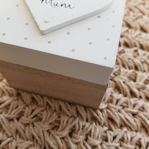 A Very Special Mum Gift Box (approx. 7x7x6cm)