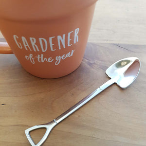 Gardener Of The Year Plant Pot Mug and Shovel Spoon (approx. 10x13x9.5cm)