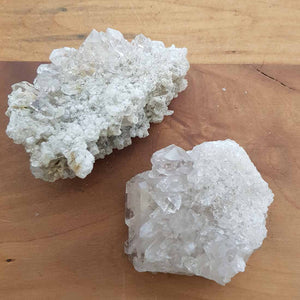 Clear Quartz Cluster (assorted delicates. approx. 6x4x3cm)