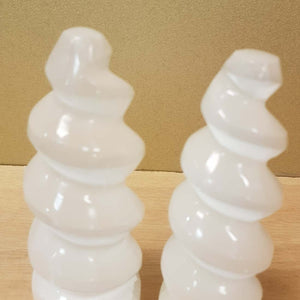 Selenite Twist Tower (assorted. approx. 20x4.2-4.9cm)