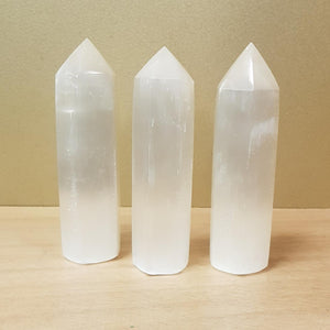 Selenite Pencil Point (assorted. approx. 15x4cm)