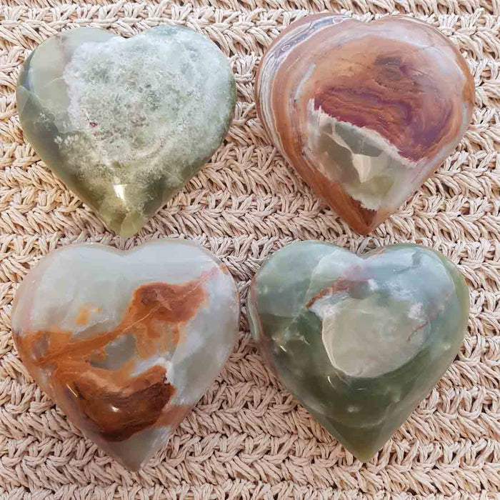 Banded Calcite aka Marble Onyx Heart (assorted. approx. 11-11.8x11.1-11.3cm)