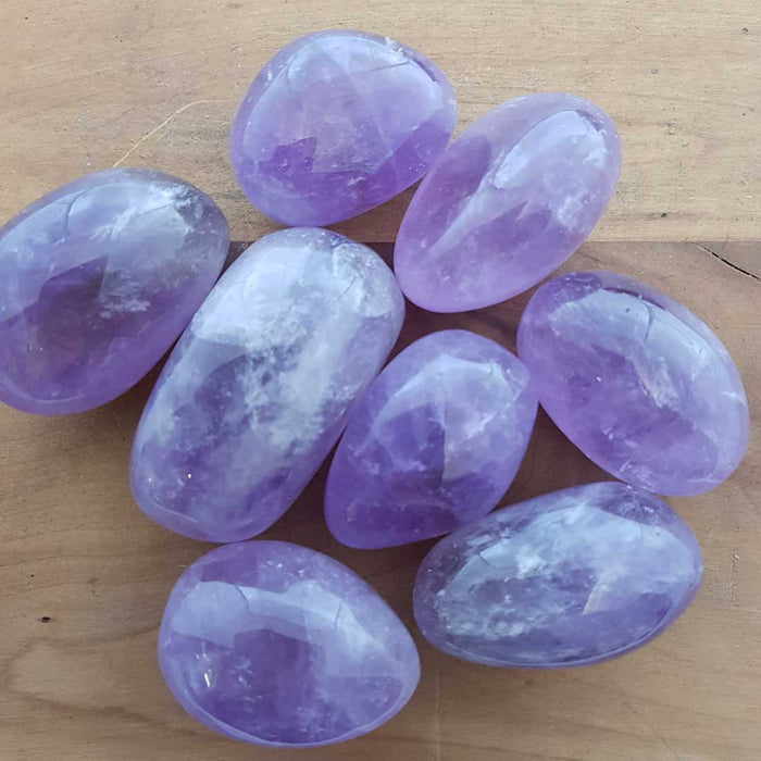 Amethyst Palm Stone (assorted. approx. 5-6.5x3-4cm)