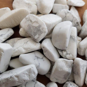 Howlite Tumble