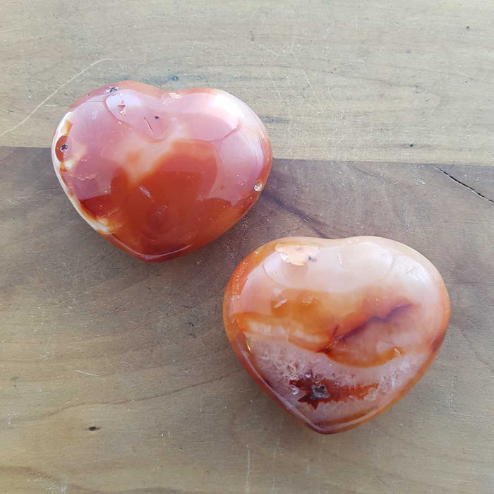 Carnelian/Agate Heart (assorted. approx. 3.3-3.9X3.8-4.3cm)