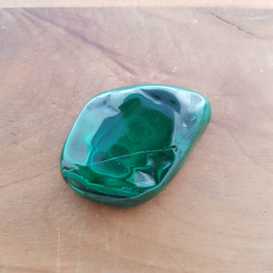 Malachite Polished Free Form (approx. 6x4cm)