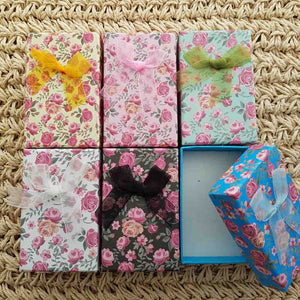 Flowery Jewellery Gift Box (assorted. suitable for ring, pendant & earrings)