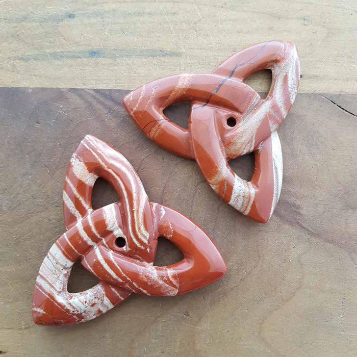 Red Jasper Triquetra (assorted. approx 6x6cm)