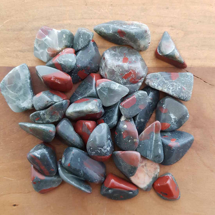 Australian Bloodstone Tumble (assorted. irregular shapes & sizes)