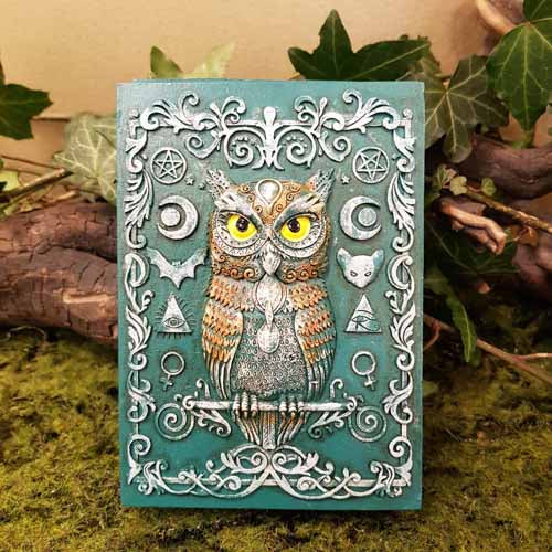Green Owl Trinket Box (approx 13x9.5x5cm)