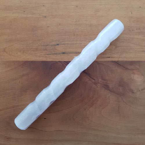 Selenite Twist Wand with Rounded End (assorted. approx. 20x2cm)