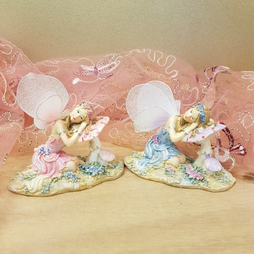 Resting Glitter Fairy on Mushroom asstd (approx 8x5cm)