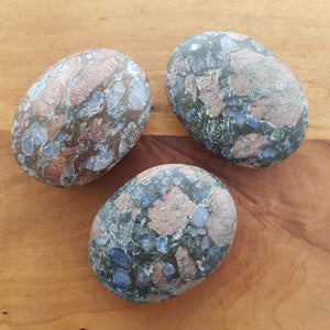 Llanite aka Que Sera Palm Stone (assorted. approx. 6-7x4.5-5x2-2.7cm)