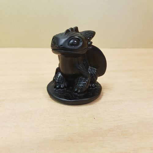 Black Obsidian Toothless Dragon from How To Train Your Dragon Movie (approx. 5.5x5x5cm)