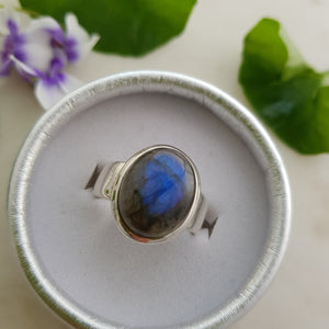 Labradorite Oval Ring