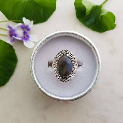 Labradorite Ring (sterling silver)