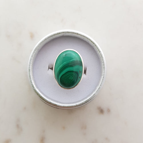 Malachite Oval Ring (sterling silver)
