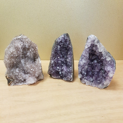 Amethyst Standing Cluster (assorted. approx. 6.8-12.5x4.2-9.5xcm)