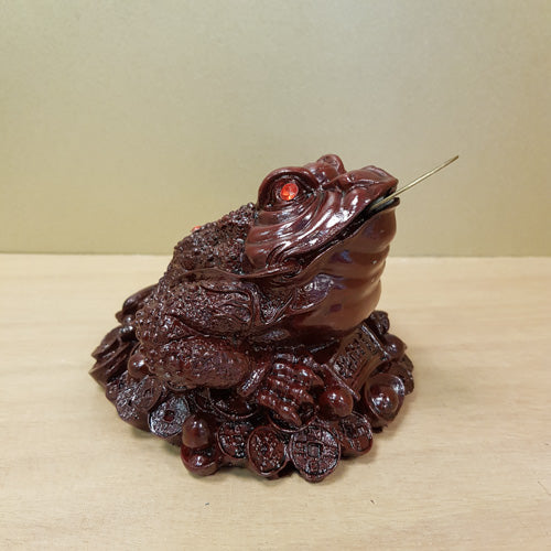 Red Frog Feng Shui (approx.13x13x11cm)