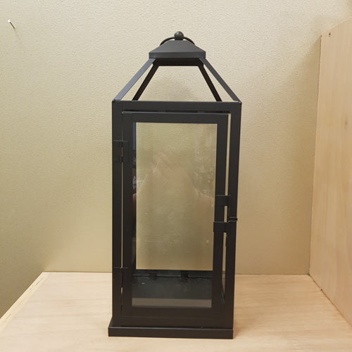 Black Metal Lantern (approx 38.5x15x15cm)