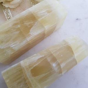 Lemon Calcite Obelisk 