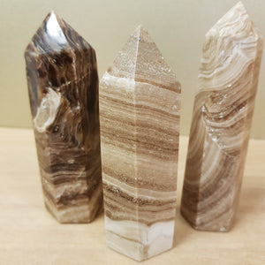 Aragonite/Calcite Polished Point (assorted. approx. 10.5-11.5x3-3.5cm)