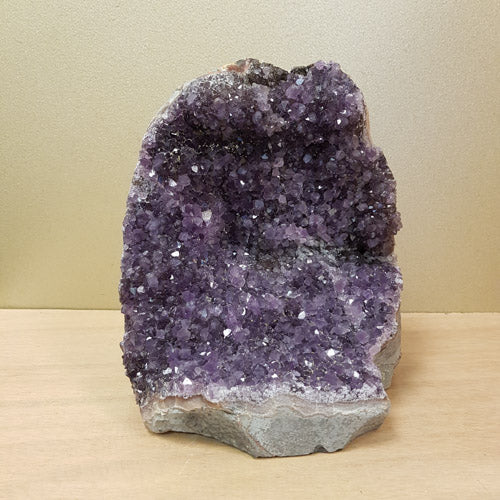 Amethyst Geode (approx. 18x16x14cm)